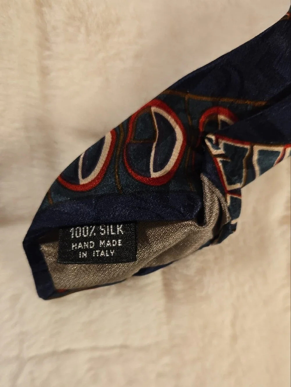 Viaggio 100% Silk Mens Tie